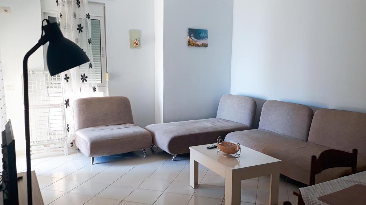 Hotel Sea Breeze Saranda Kültér fotó