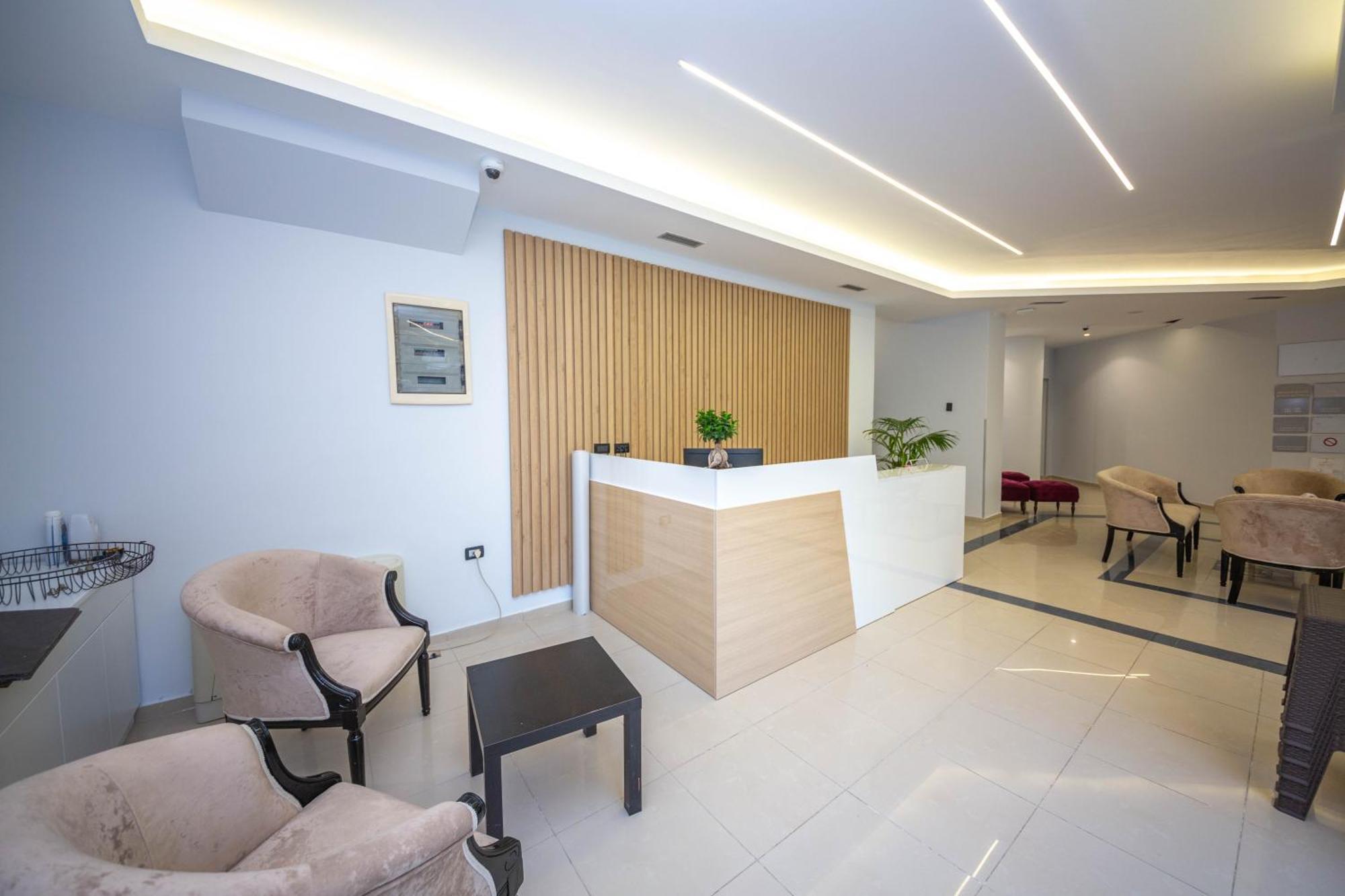 Hotel Sea Breeze Saranda Kültér fotó