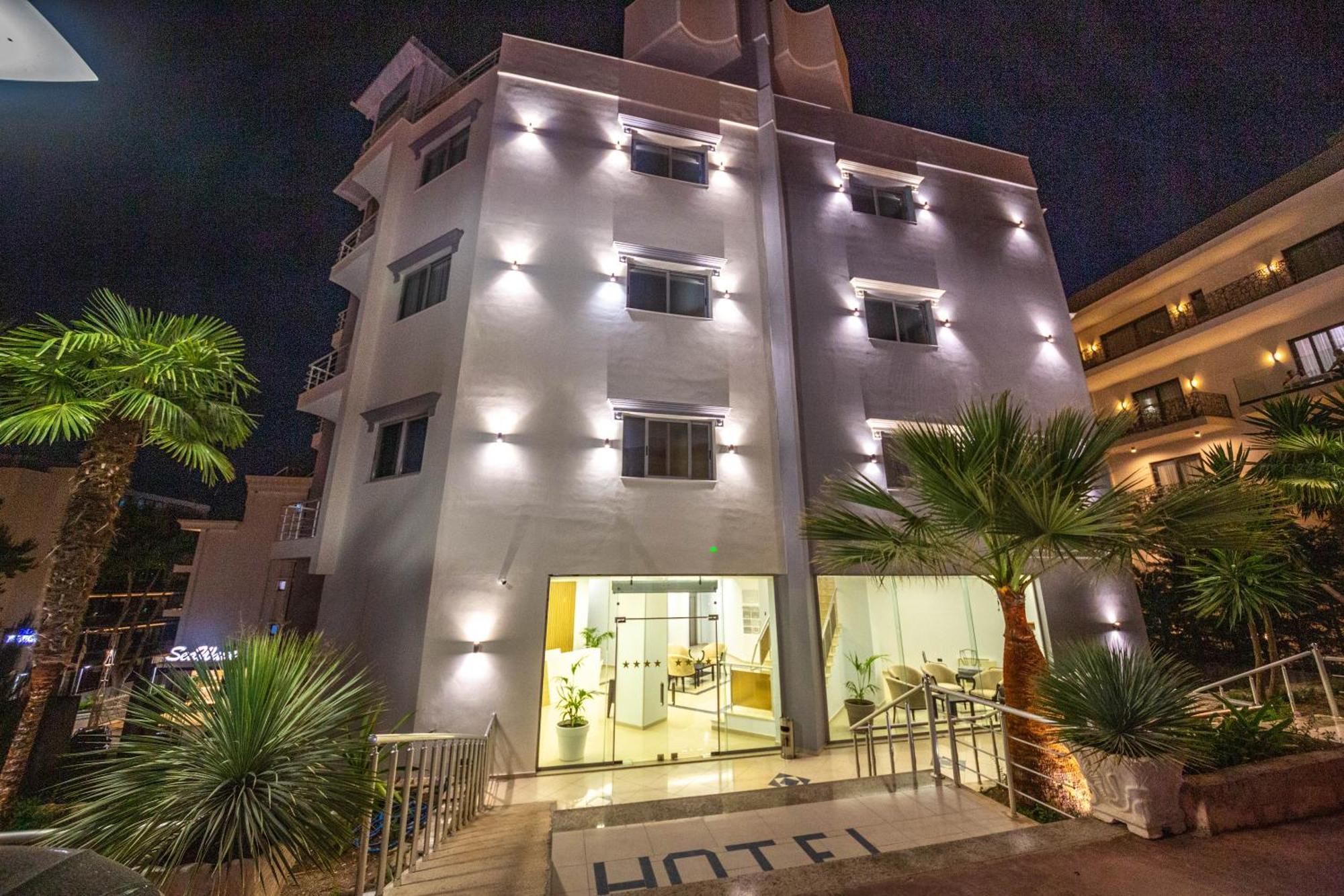 Hotel Sea Breeze Saranda Kültér fotó