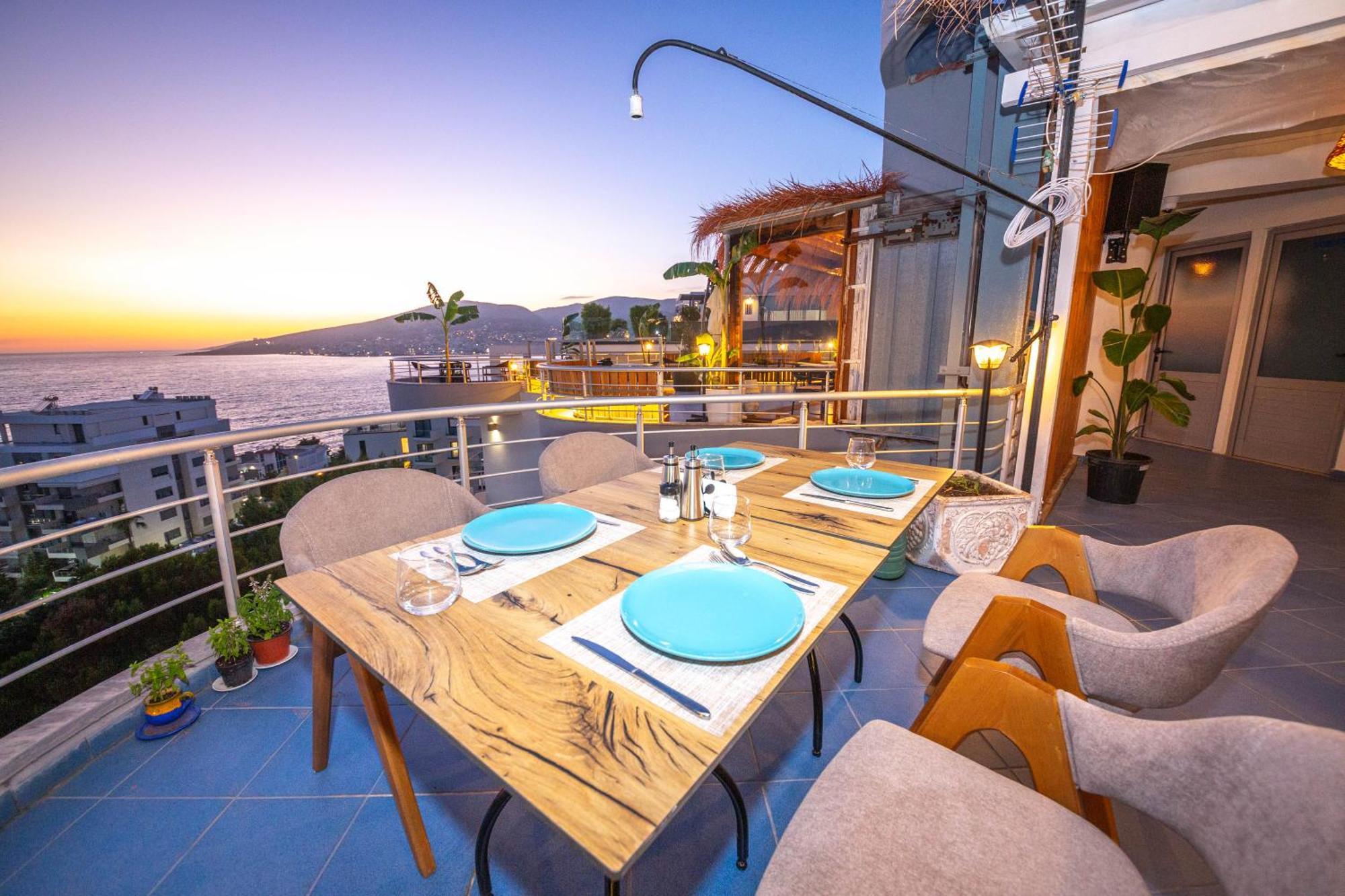 Hotel Sea Breeze Saranda Kültér fotó